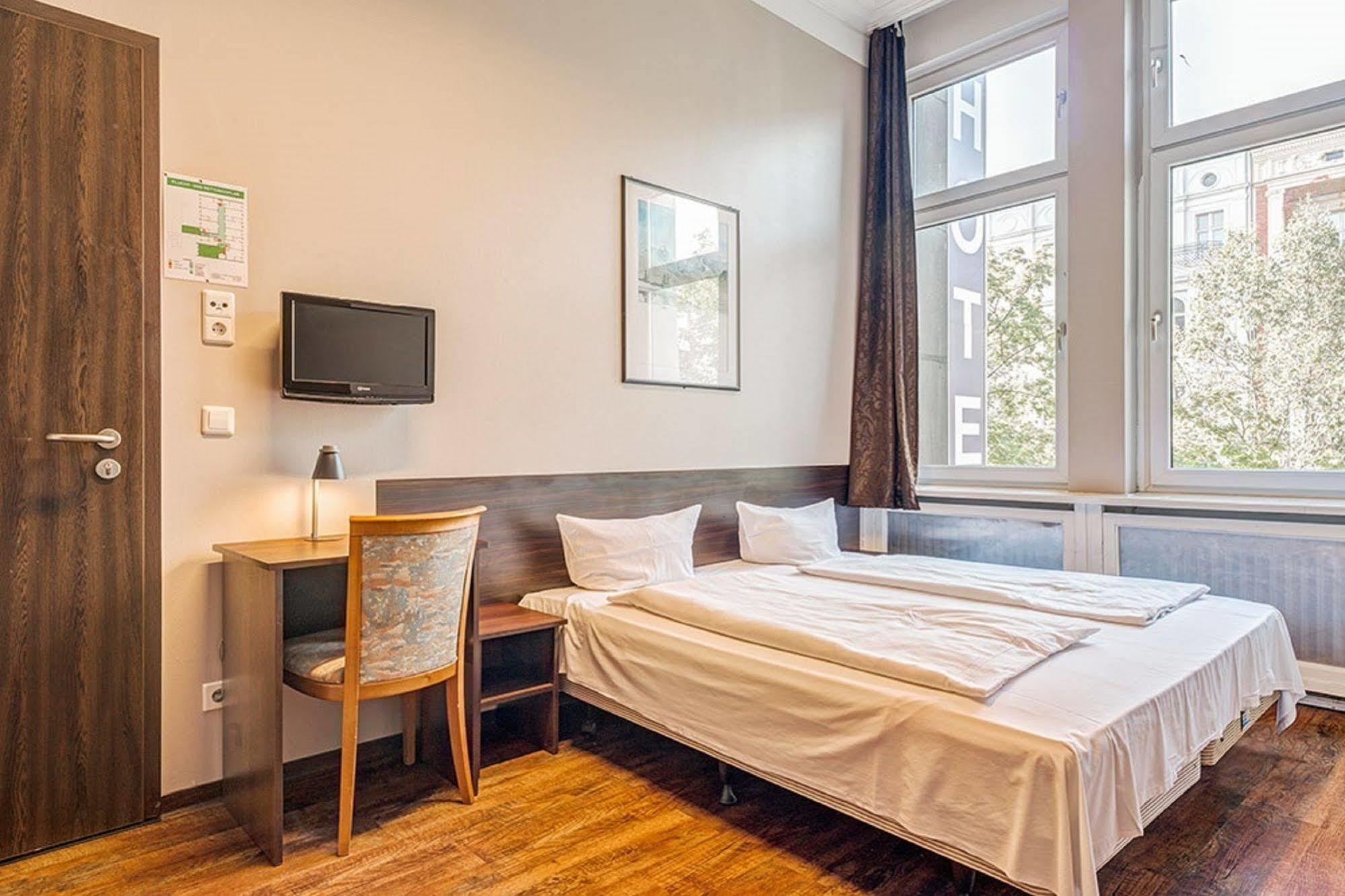 Potsdamer Hotel 3*
